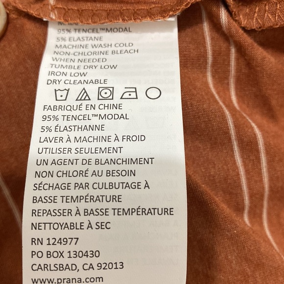 PRANA Foundation Pocket Scoop Neck Tank - Women - Picture 7 of 8